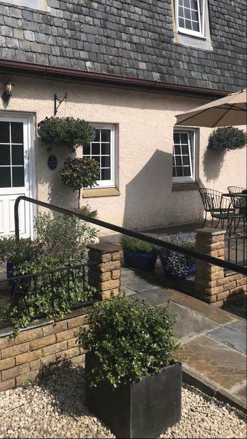 Aaron Glen Guest House Loanhead Dış mekan fotoğraf